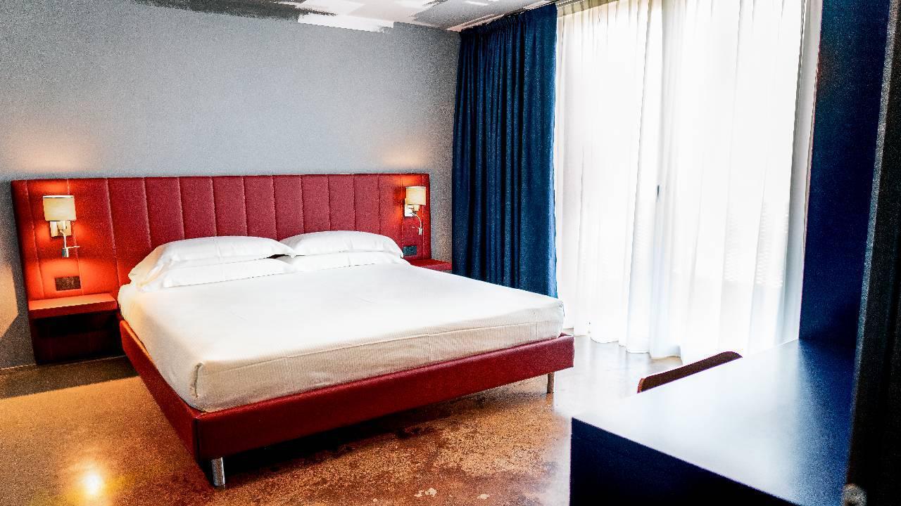 K Modern Hotel Peschiera del Garda Zewnętrze zdjęcie